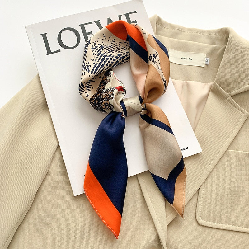 Foulard en soie "Balade au Luxembourg"