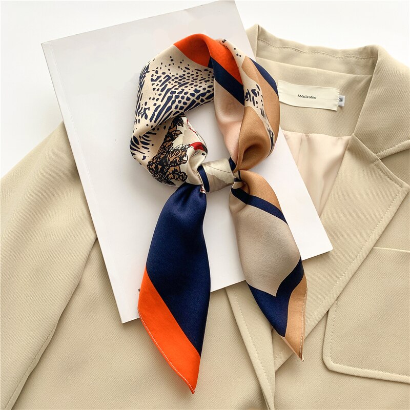 Foulard en soie "Brise Montmartroise"