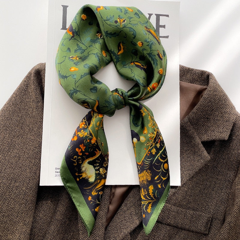 Foulard en soie "Papillon de Nuit"
